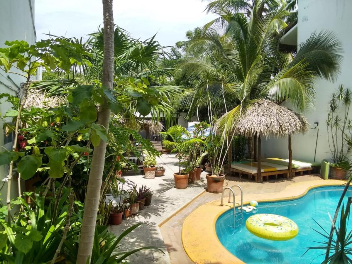 Brisamar Guesthouse Puerto Escondido (Oaxaca) Exterior photo